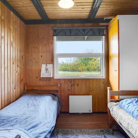 Дом отдыха With A Fireplace 320 *