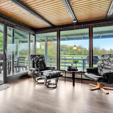 Holiday home Stunning Home In Egernsund With Wifi *