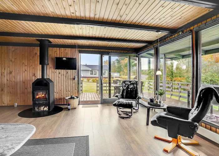 Feriehus With A Fireplace 320 Egernsund